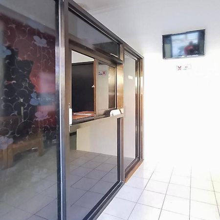 Hotel Good Sleep Balikpapan Mitra Reddoorz Zewnętrze zdjęcie